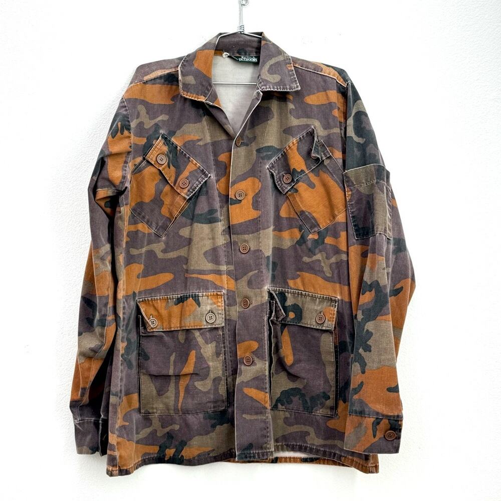 Vintage Bass Pro Shops camouflage jacket
